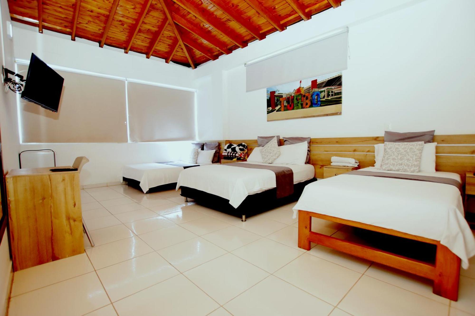 Hotel Blue Paradise Inn Turbo Екстериор снимка